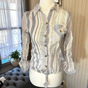 Love Notes Women’s Striped Tie Front Button Up Shirt Size Small NWT Rayon